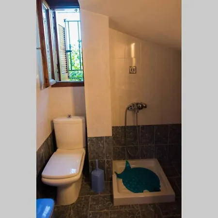 فيلة Kelly's In Stoupa