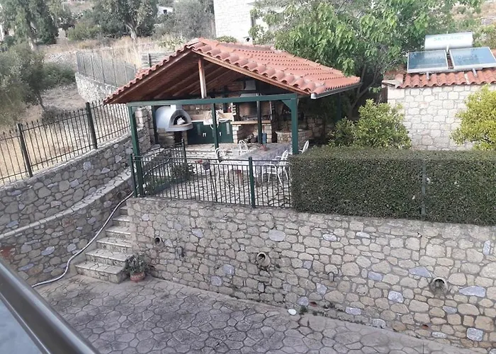 Kelly's In Stoupa Villa Neokhorion (Messenia)