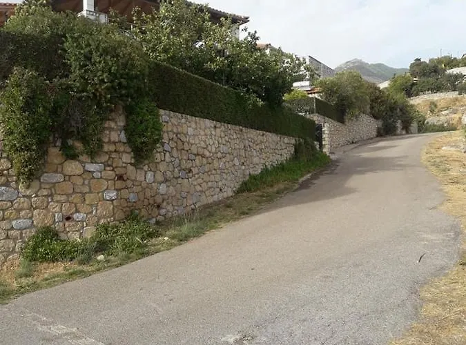 Kelly's In Stoupa Villa Neokhorion (Messenia)